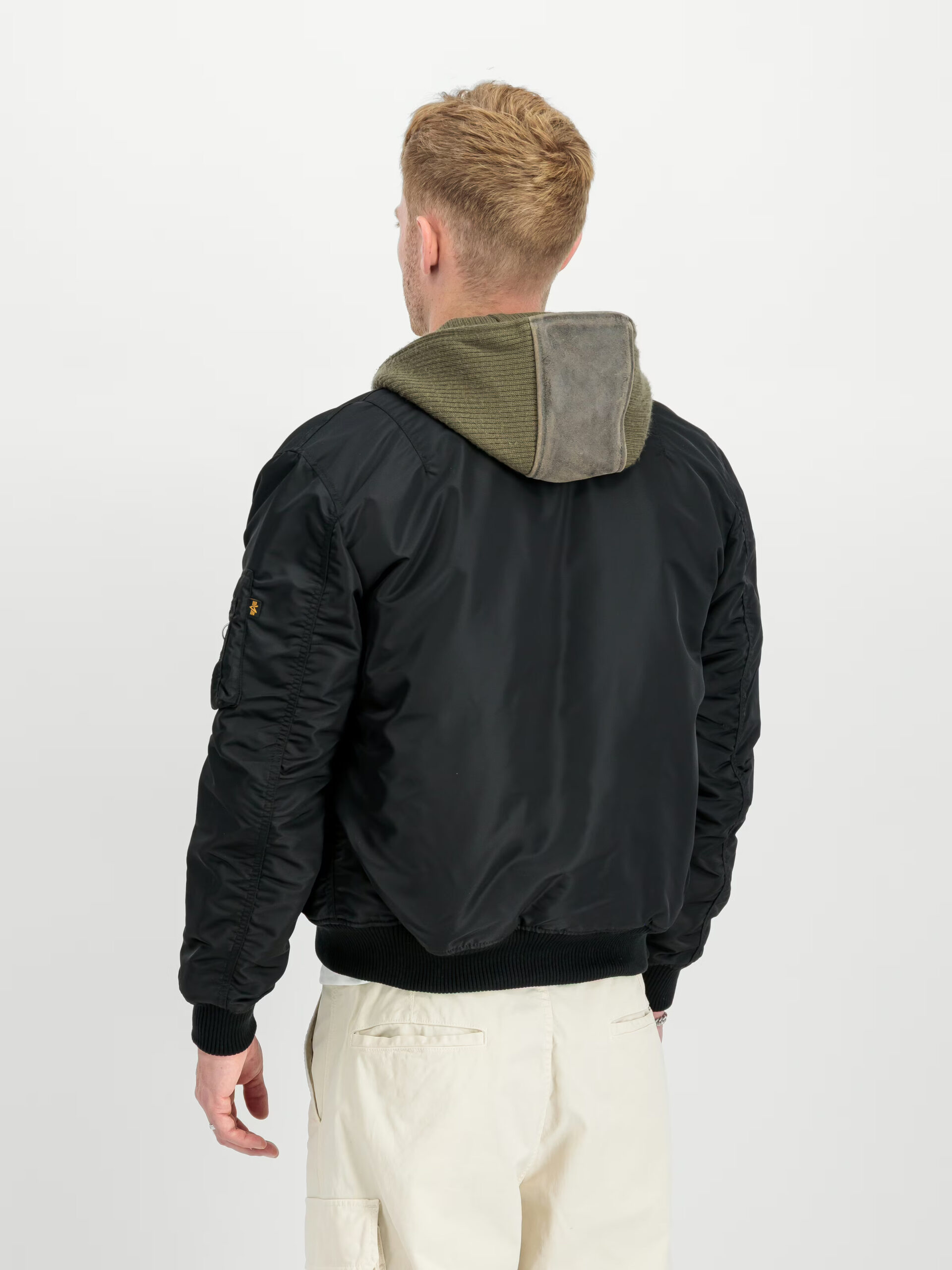 Alpha Industries - MA 1 Slim Fit Bomber Jacket - immagine 5