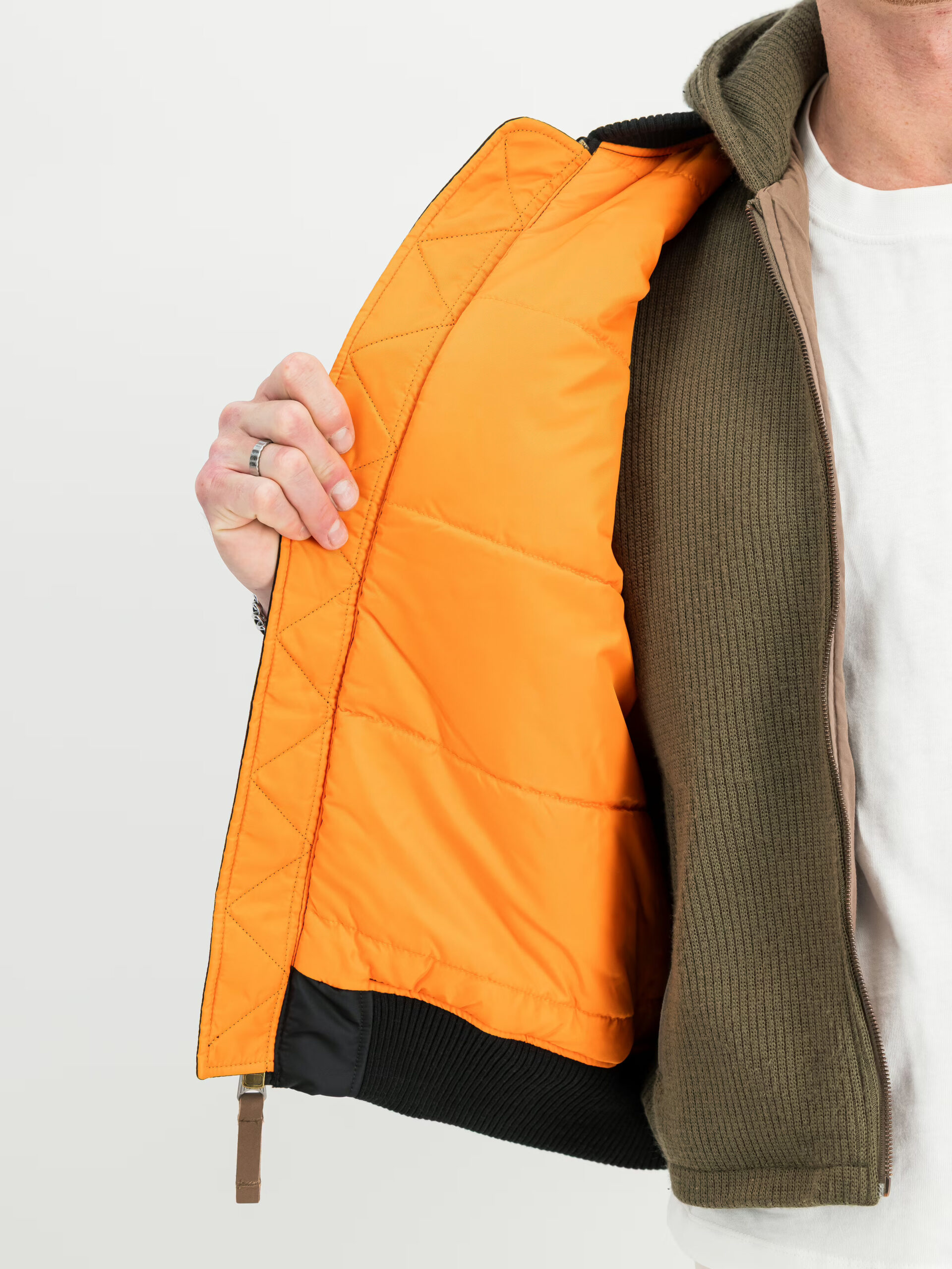 Alpha Industries - MA 1 Slim Fit Bomber Jacket - immagine 6