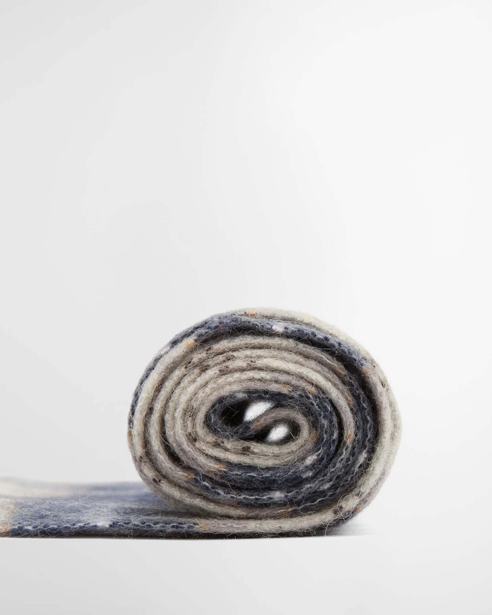 Barbour - Tartan Scarf & Glove Gift Set - immagine 9