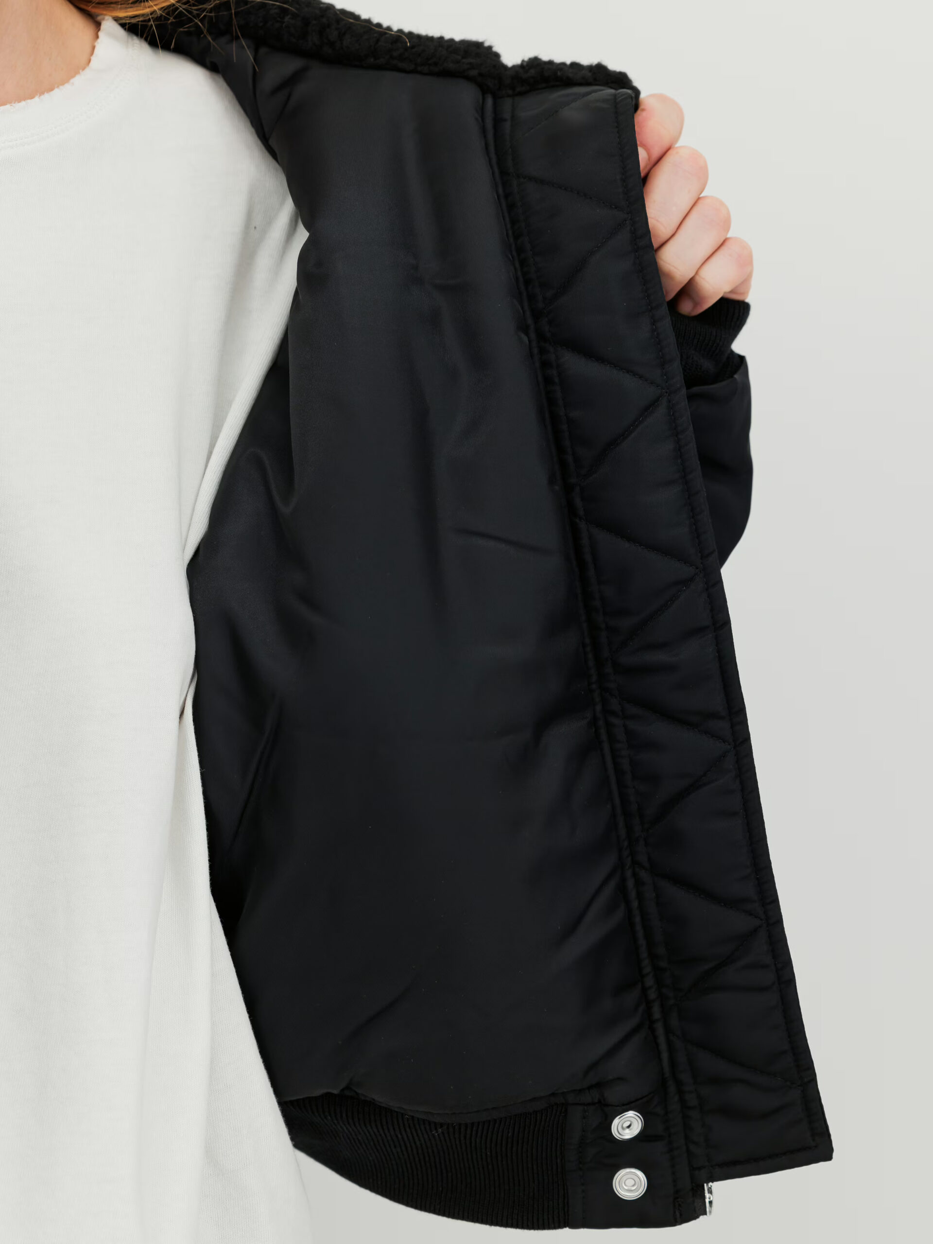Alpha Industries - N-2B Cropped Loose Winter Jacket Women - immagine 6